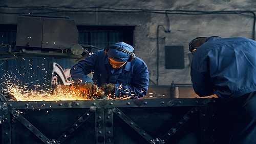 Are You Using the Right Bend Radius for Your Precision Sheet Metal...
